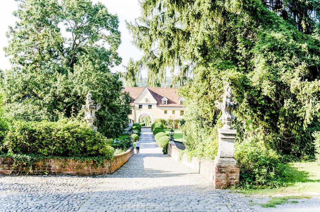 Schlosshotel Obermayerhofen Sebersdorf Esterno foto