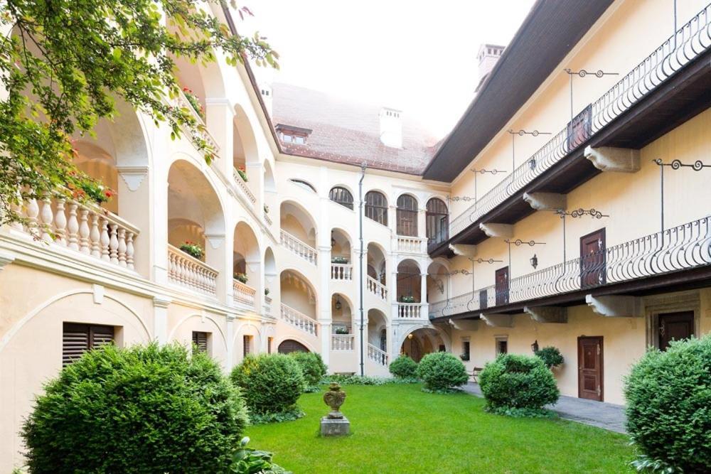 Schlosshotel Obermayerhofen Sebersdorf Esterno foto